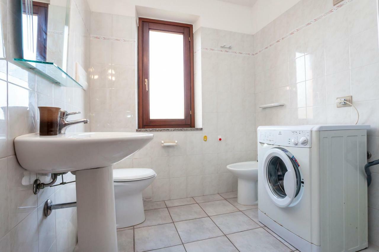Villino Bilo Centro Appartement San Teodoro  Buitenkant foto