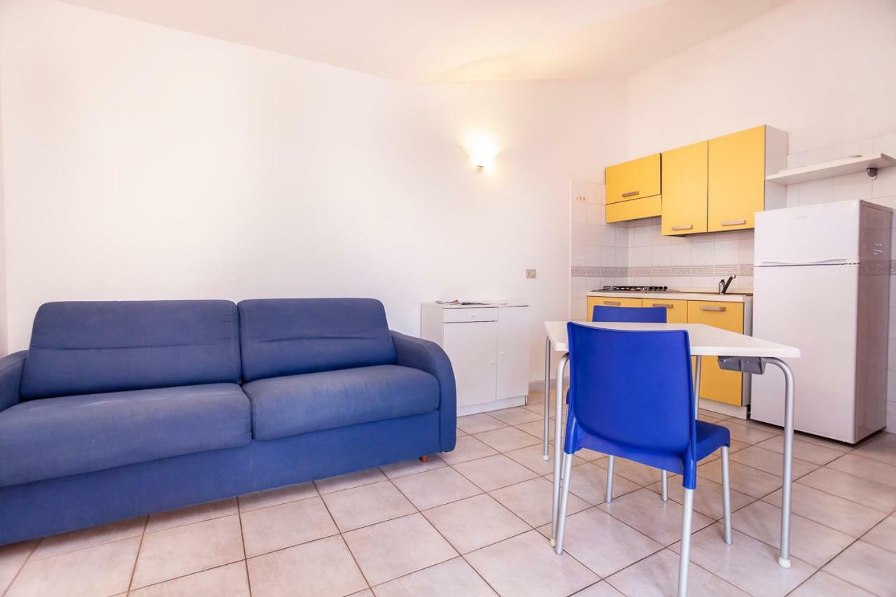 Villino Bilo Centro Appartement San Teodoro  Buitenkant foto